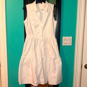 Well made white summer dress!